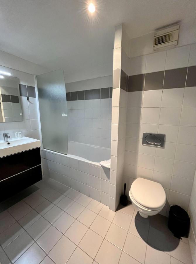 Apartament Charmant Studio Dans Un Immeuble Paris 5 Zewnętrze zdjęcie