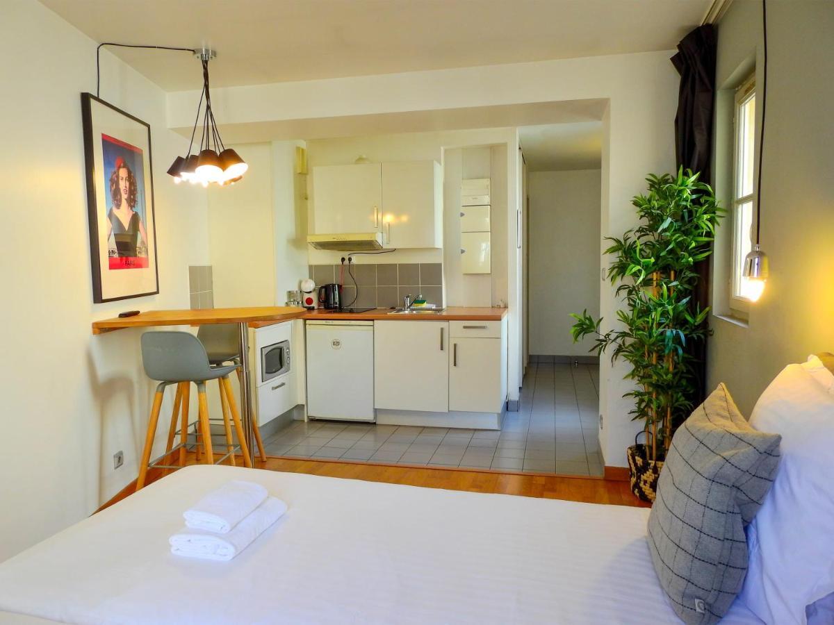 Apartament Charmant Studio Dans Un Immeuble Paris 5 Zewnętrze zdjęcie